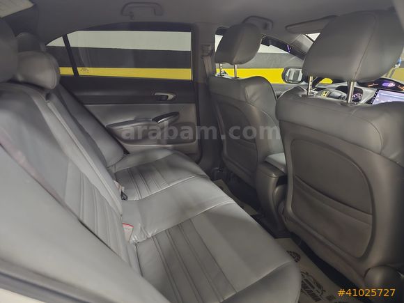 2009 CİVİC 1.6 İ-VTEC/DEĞİŞENSİZ/PREMİUM/GERİ GÖRÜŞ/DERİ KOLTUK