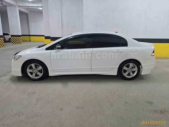 2009 CİVİC 1.6 İ-VTEC/DEĞİŞENSİZ/PREMİUM/GERİ GÖRÜŞ/DERİ KOLTUK