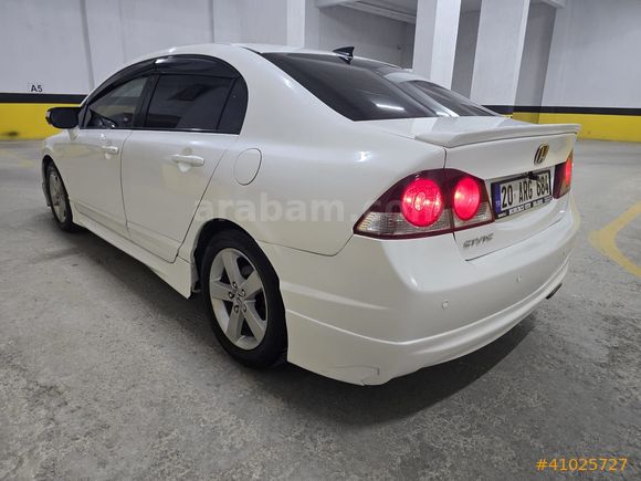 2009 CİVİC 1.6 İ-VTEC/DEĞİŞENSİZ/PREMİUM/GERİ GÖRÜŞ/DERİ KOLTUK