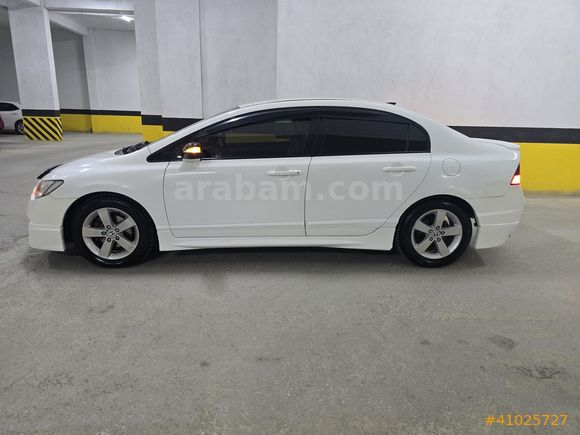 2009 CİVİC 1.6 İ-VTEC/DEĞİŞENSİZ/PREMİUM/GERİ GÖRÜŞ/DERİ KOLTUK