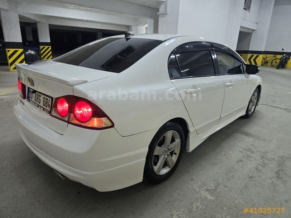2009 CİVİC 1.6 İ-VTEC/DEĞİŞENSİZ/PREMİUM/GERİ GÖRÜŞ/DERİ KOLTUK