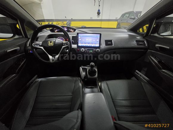 2009 CİVİC 1.6 İ-VTEC/DEĞİŞENSİZ/PREMİUM/GERİ GÖRÜŞ/DERİ KOLTUK
