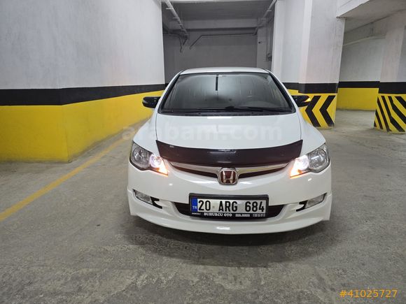 2009 CİVİC 1.6 İ-VTEC/DEĞİŞENSİZ/PREMİUM/GERİ GÖRÜŞ/DERİ KOLTUK