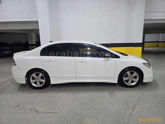 2009 CİVİC 1.6 İ-VTEC/DEĞİŞENSİZ/PREMİUM/GERİ GÖRÜŞ/DERİ KOLTUK