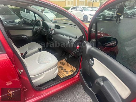 SF AUTO / / BAKIMLI MASRAFSIZ KIRMIZI C3