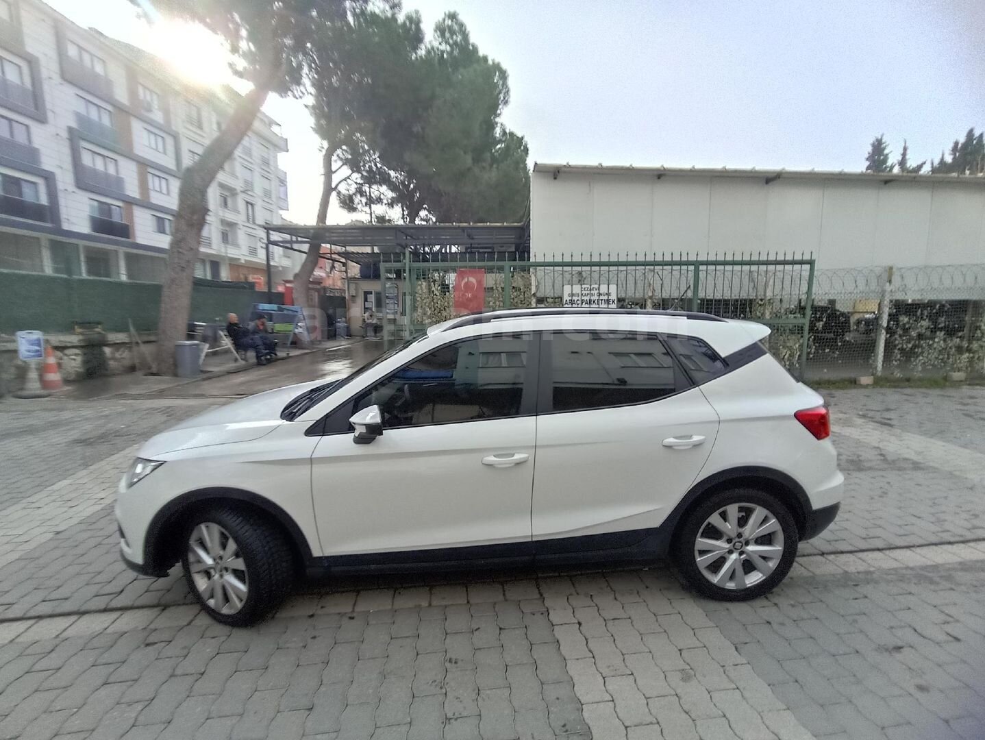 Sahibinden Seat Arona 1.0 EcoTSI Style 2021 Model 49000 km Beyaz 5