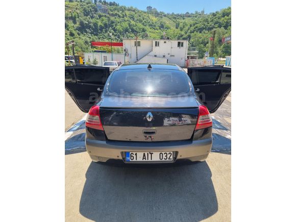 Sahibinden Temiz Megane 2