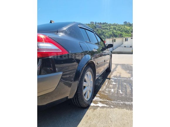 Sahibinden Temiz Megane 2