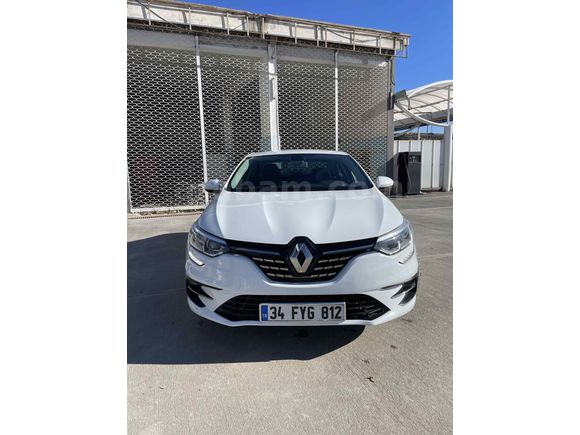Sahibinden Renault Megane 1.3 TCe Joy Comfort 2022 Model 