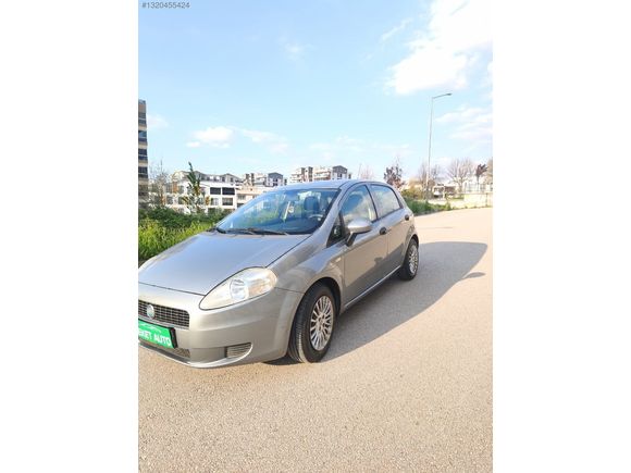 105 BİN KM OTOMOTİK AİLE ARABASİ