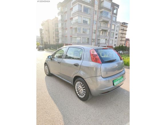 105 BİN KM OTOMOTİK AİLE ARABASİ