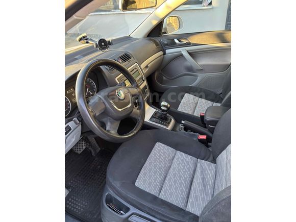 Sahibinden Skoda Octavia 1.6 TDI Ambiente 2012 Model 