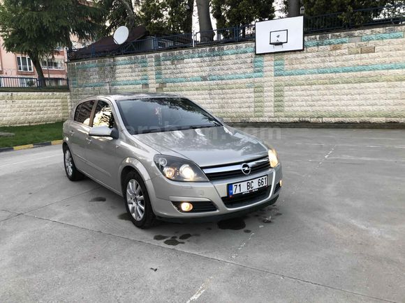 Sahibinden Opel Astra 1.6 Cosmo 2005 Model Gri (Gümüş)