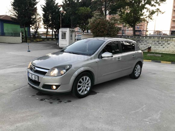 Sahibinden Opel Astra 1.6 Cosmo 2005 Model Gri (Gümüş)