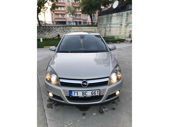 Sahibinden Opel Astra 1.6 Cosmo 2005 Model Gri (Gümüş)