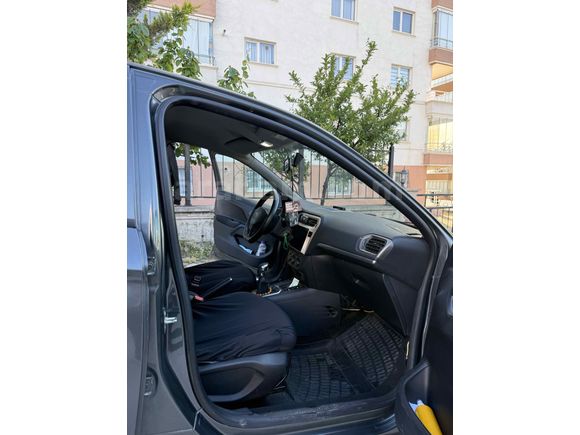 Sahibinden Peugeot 301 1.6 HDi Active 2015 Model 