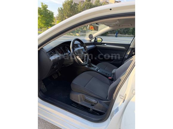 Sahibinden Volkswagen Passat 1.5 TSi Impression 2021 Model
İlk sahibinden