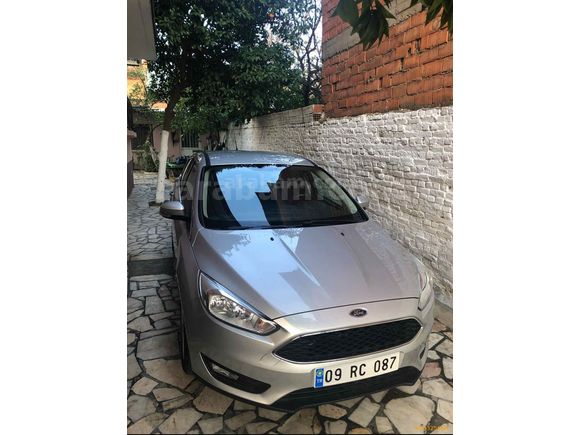 Sahibinden Ford Focus 1.6 Trend X 2015 Model 