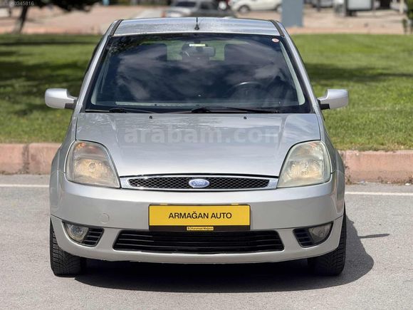 ARMAĞAN AUTODAN 2004 MODEL FORD FİESTA 1.4 DİZEL