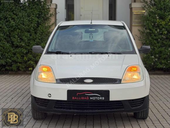 2005-FORD-FİESTA-COMFORT-254BİNDE-COMFORT-KKT