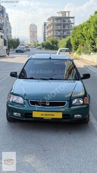 Galeriden Honda Civic 1.4 1.4i 1996 Model Mersin 300.000 km Yeşil