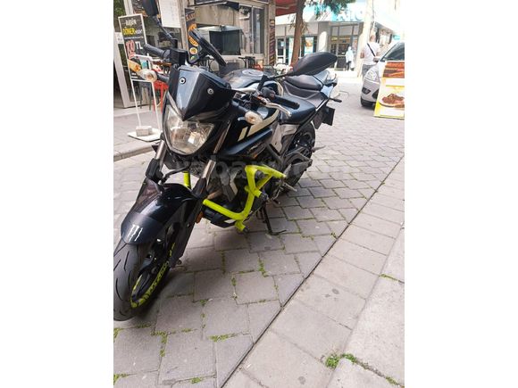 Sahibinden temiz Yamaha MT 25