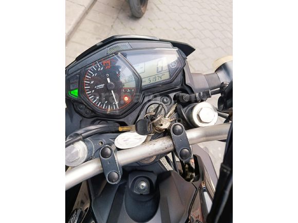 Sahibinden temiz Yamaha MT 25