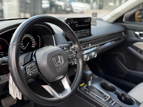 2022 CIVIC ECO EXECUTIVE PLUS//76.000 KM//DÜZENLİ FULL BAKIM