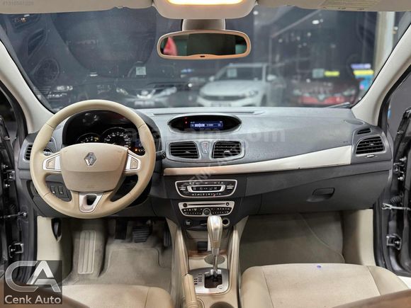 2012-RENAULT-MEGANE-1.5DCİ-OTOMOTİK-212.000KM-PRİVİLEGE-BEJ-