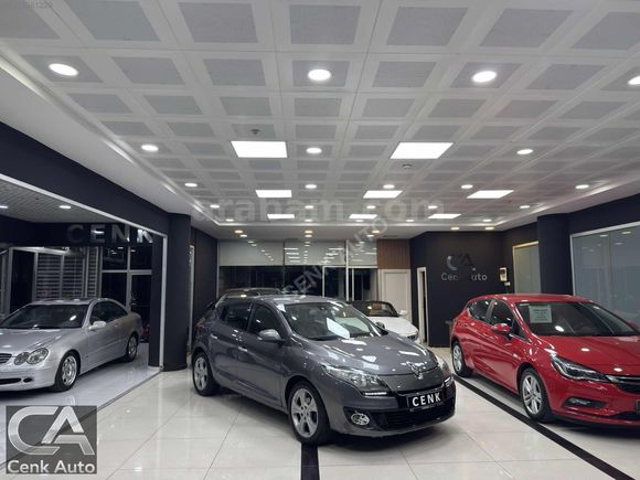 2012-RENAULT-MEGANE-1.5DCİ-OTOMOTİK-212.000KM-PRİVİLEGE-BEJ-