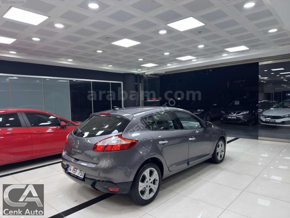 2012-RENAULT-MEGANE-1.5DCİ-OTOMOTİK-212.000KM-PRİVİLEGE-BEJ-