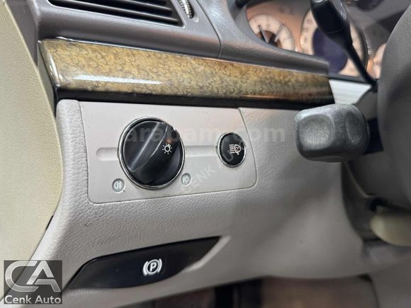 MERCEDES-E270CDİ-İLK ELDEN-GÜLSOY BAKIM-259.000KM-C.TAVAN-EŞŞİZ