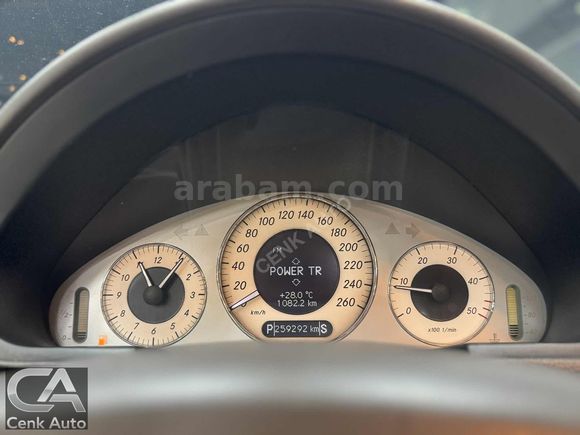 MERCEDES-E270CDİ-İLK ELDEN-GÜLSOY BAKIM-259.000KM-C.TAVAN-EŞŞİZ