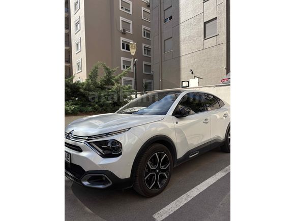 SUNROOFLU Citroen e-C4 x TEMİZ 45Bin KM EN DOLU PAKET 