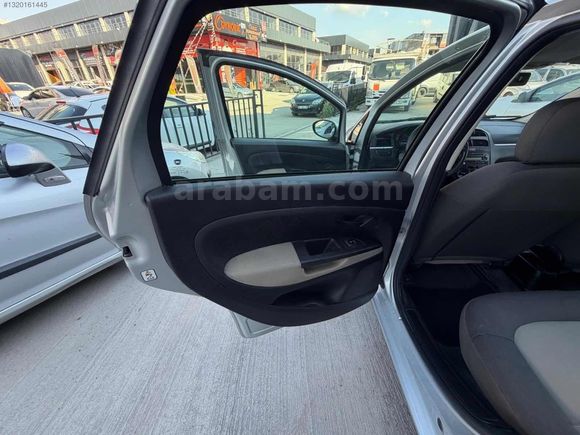 DEGİŞENSİZ 15 YILLIK SAHİBİNDEN LINEA 1.3 DİZEL