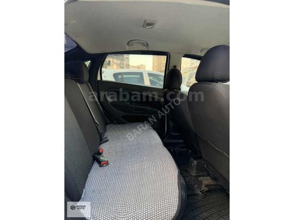 2013 MODEL FİAT LİNEA TEK DEĞİŞENLİ