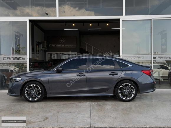 2021 MODEL HONDA CIVIC 1.5 VTEC TURBO EXECUTİVE PLUS HATASIZ