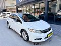2013 MODEL 1.6 CİVİC ELEGANCE TAM DOLU SANROF EMSALSİZ 247.000KM