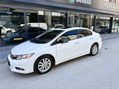 2013 MODEL 1.6 CİVİC ELEGANCE TAM DOLU SANROF EMSALSİZ 247.000KM