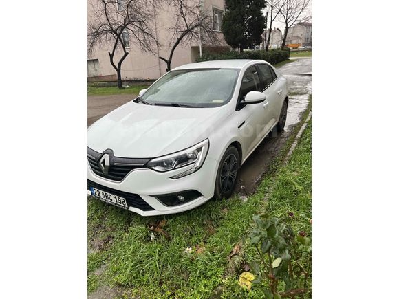 Sahibinden Renault Megane 1.3 TCe Joy 2020 Model 