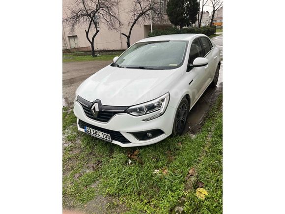 Sahibinden Renault Megane 1.3 TCe Joy 2020 Model 