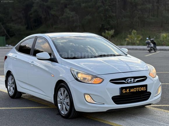 2012 MOD HYUNDAİ ACCENT BLUE 1.4 MODE PLUS BENZİN LPG HATASIZ
