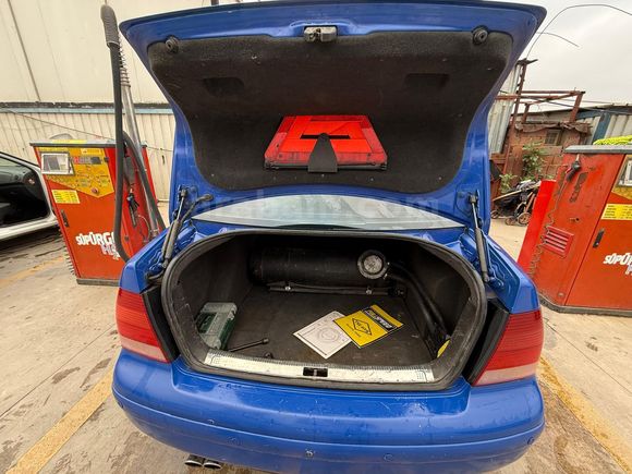 Sahibinden Volkswagen Bora 1.6 Trendline 2000 Model