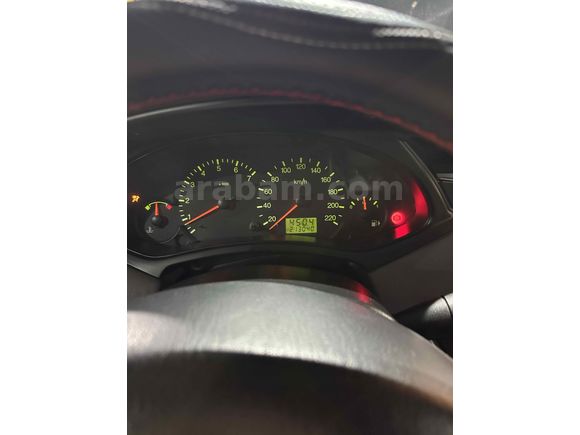 Sahibinden Ford Focus 1.6 Ambiente 2000 Model 