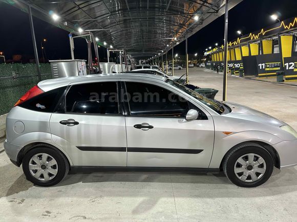 Sahibinden Ford Focus 1.6 Ambiente 2000 Model 