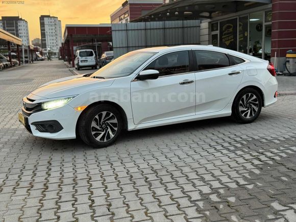 ELİT 01 AUTO'DAN İLK SAHİBİNDEN HATASIZ EN FULL PAKET CIVIC