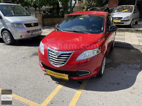 2013 LANCIA YPSİLON 0.9 BENZİNLİ EASYTRONİC 72.000 KM Boyasız