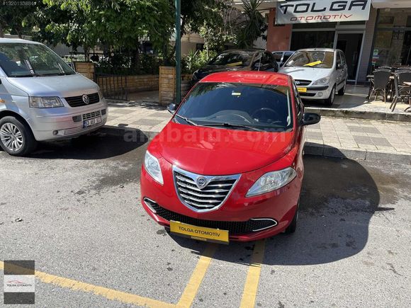 2013 LANCIA YPSİLON 0.9 BENZİNLİ EASYTRONİC 72.000 KM Boyasız