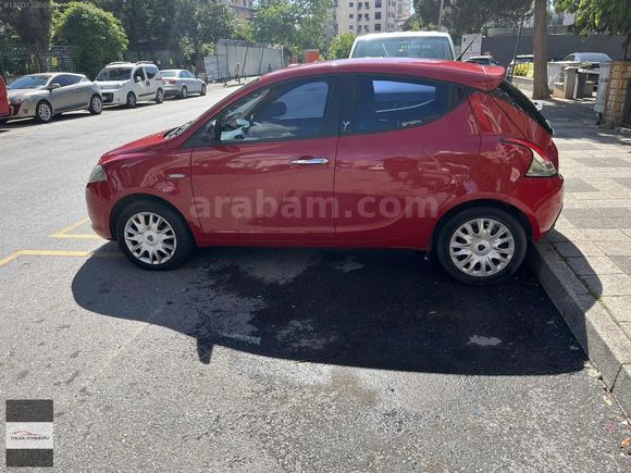2013 LANCIA YPSİLON 0.9 BENZİNLİ EASYTRONİC 72.000 KM Boyasız