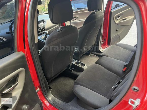 2013 LANCIA YPSİLON 0.9 BENZİNLİ EASYTRONİC 72.000 KM Boyasız
